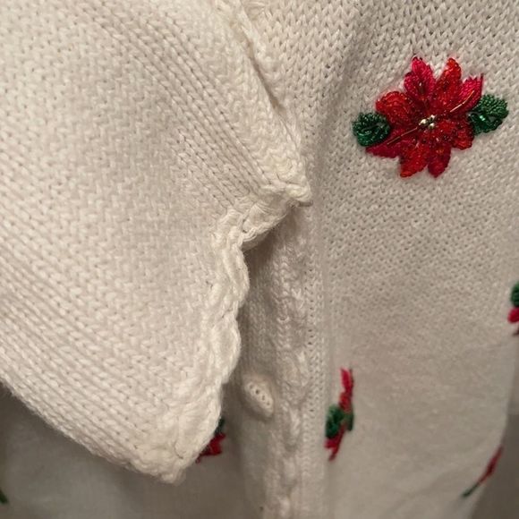 Vintage Holiday Christmas Sweater - Picture 3 of 7